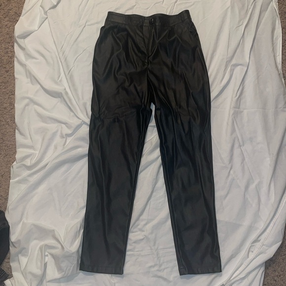 Princess Polly | Love Club Pants | Size US 4 - Picture 2 of 4